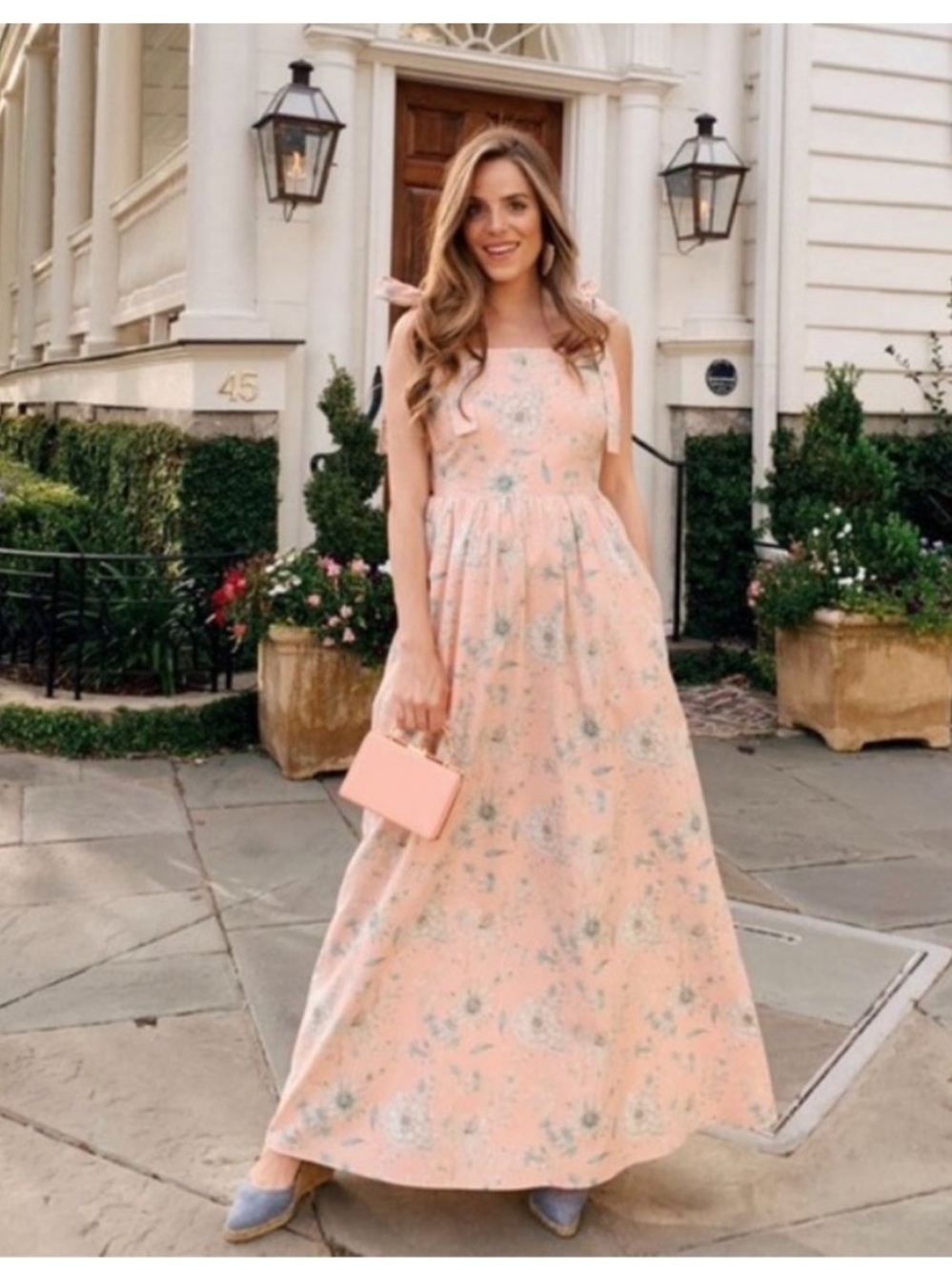 Gal Meets Glam x
Anthropologie MaKenna maxi dress. Excellent condition. Pockets.